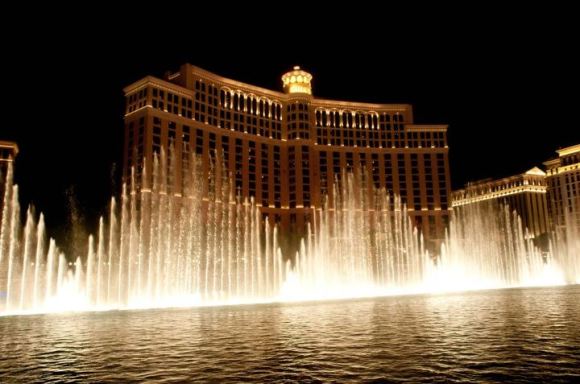 575863_10150998975978463_1766536902_n